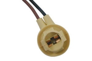 2-Wire GM & Ford 90° Double Contact Cornering, Park, Stop, Tail, Turn, Side Marker & License Light Socket.