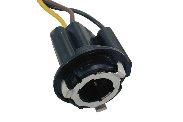 3-Wire GM Double Contact Park, Stop, Tail & Turn ‘Twist Lock’ Light Socket.